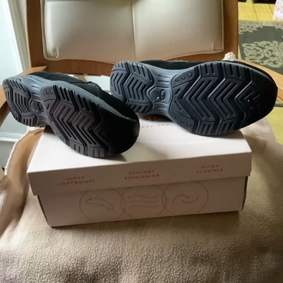 New in the box Black Traveltime Easy Spirits 9WW 9 Double Wide - Picture 5 of 8